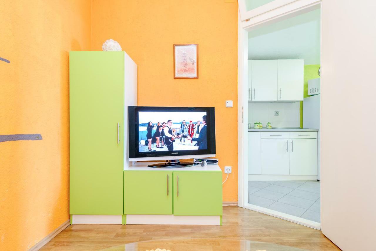 Apartments Petra Трогир Екстериор снимка