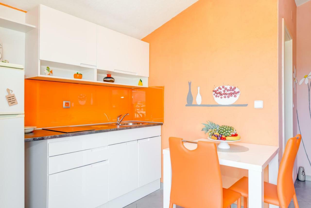 Apartments Petra Трогир Екстериор снимка