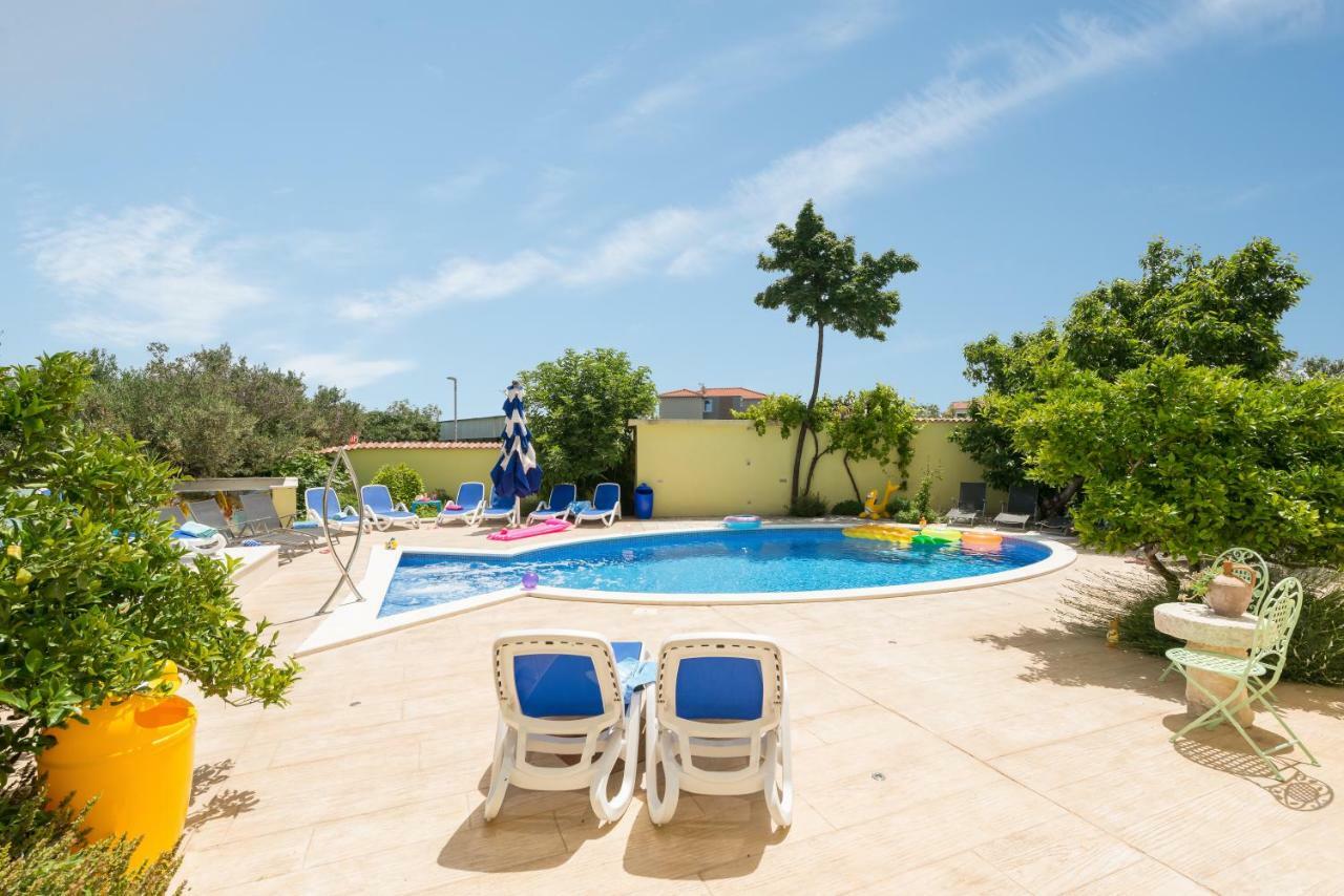 Apartments Petra Трогир Екстериор снимка
